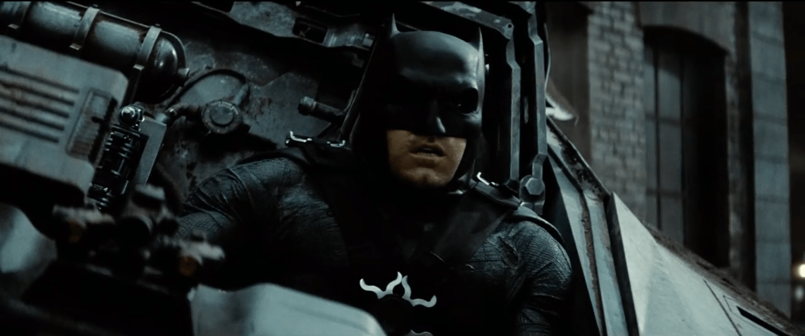 Ben Affleck’s Solo Batman Movie Has A Huge Opportunity And One Big Problem