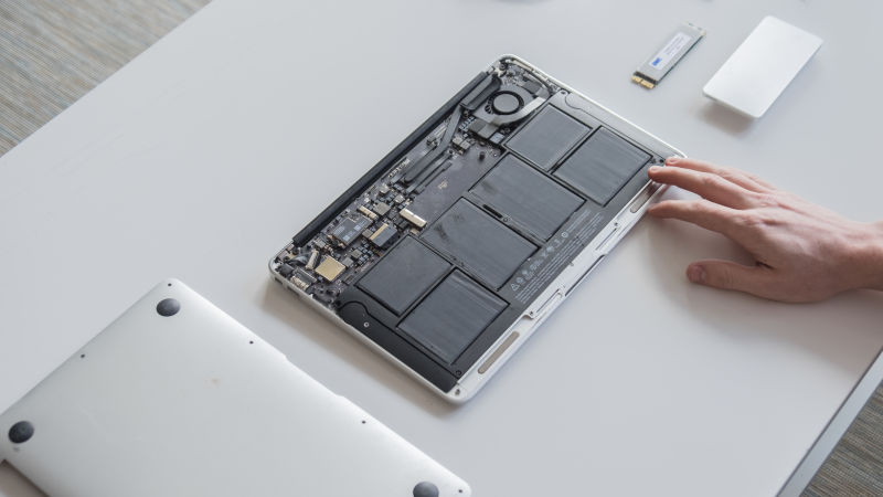 You Can Upgrade A Macbook Faster Than You Can Boil An Egg
