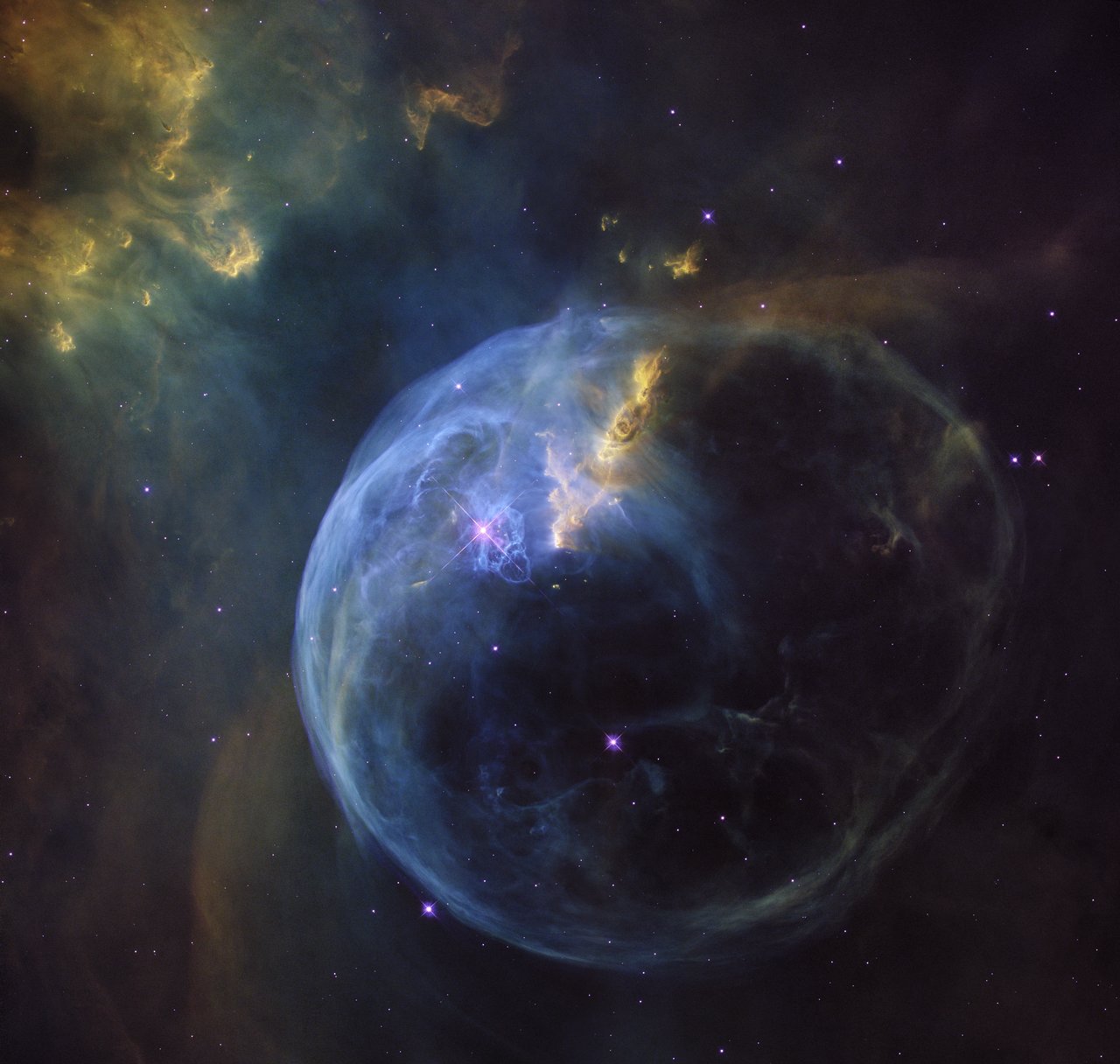 NASA Celebrates Hubble’s 26th Birthday With Some Spectacular New Space Porn