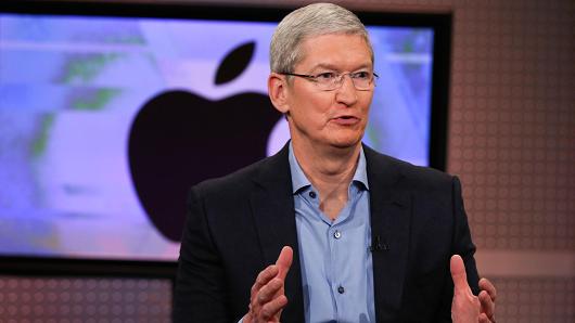 Apple CEO Very Insistent Everything Is Fine