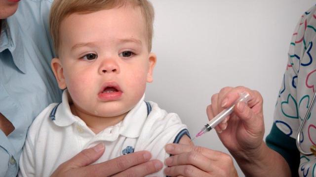 Ontario Could Soon Require Anti-Vaxxer Parents To Attend A Science Class