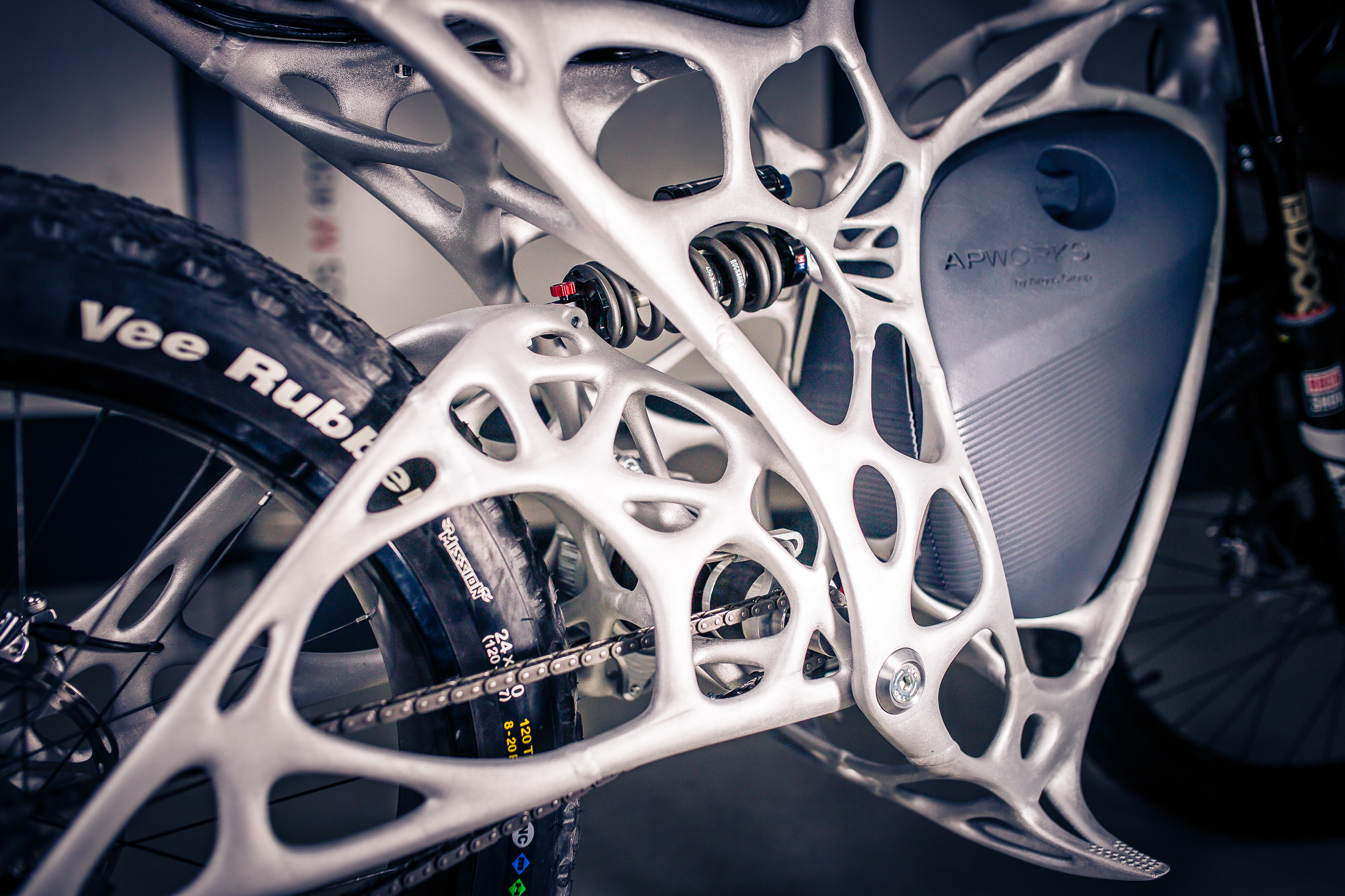 You Can Buy This Crazy, Alien-Like 3D Printed Electric Motorcycle