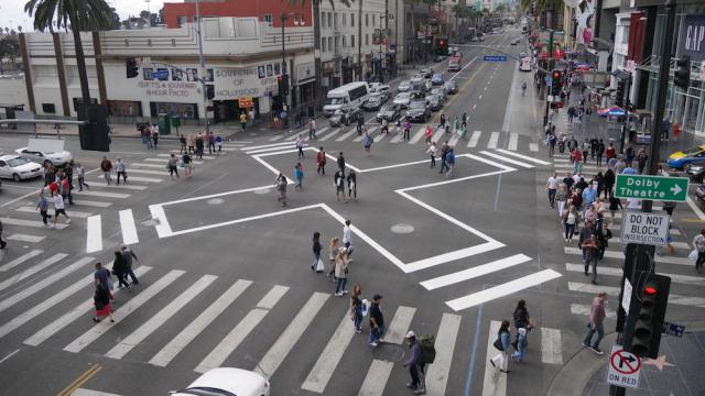 A Simple Change Transformed One Of LA’s Busiest Intersections Into One Of Its Safest