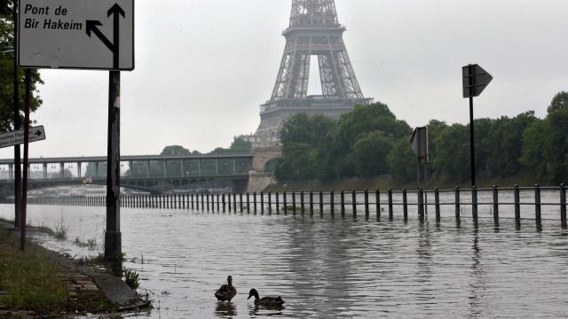 The Louvre Is Moving Art Due To Historic Flooding In Paris
