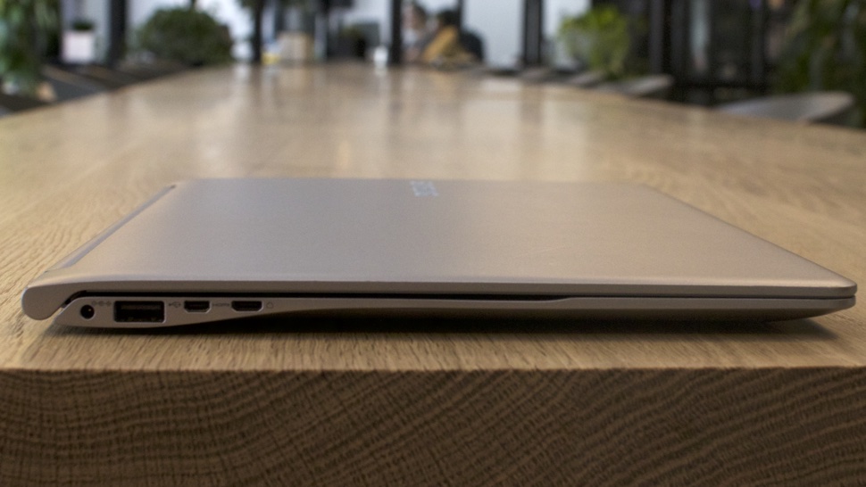 Samsung Notebook 9 Review: A Brutally Efficient Windows 10 Laptop, With One Fatal Flaw