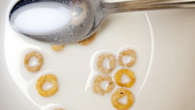 Physicists Turn The Cheerio Effect Inside Out 