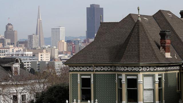 Airbnb Sues San Francisco Over Law It Helped Draft