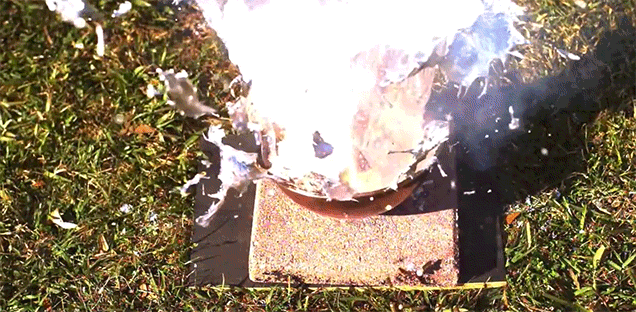 Throwing Bullets Into Molten Aluminium Is An Explosively Bad Idea