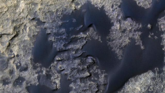 Researchers Spotted Something Very Strange In The Sands Of Mars
