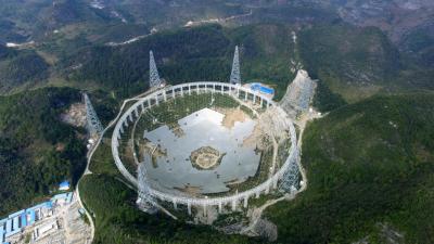 China Finished Building Its Alien-Hunting Telescope