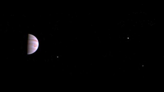 NASA’s Juno Spacecraft Has Captured Its First Photo Since Arriving At Jupiter
