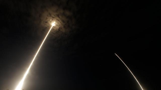 SpaceX’s Latest Launch-And-Landing Photo Is Rocket-Fuelled Glory