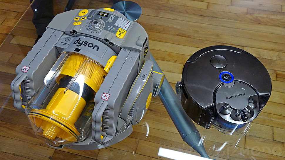 Dyson 360 Eye Review: A Robot Vacuum That Sucks Up All Your Dirt