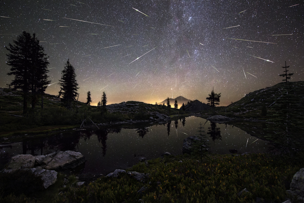 The Year’s Best Astronomy Photos Will Take You To Another Dimension