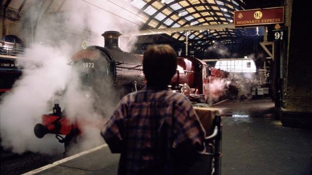 The Best Reveal In Harry Potter And The Cursed Child Is The One About The Hogwarts Express
