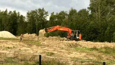This Guy Fighting An Excavator Is An Inspiration To Us All