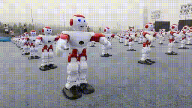 Watch Over 1000 Robots Dance Since Robots Aren’t Creepy Enough Already