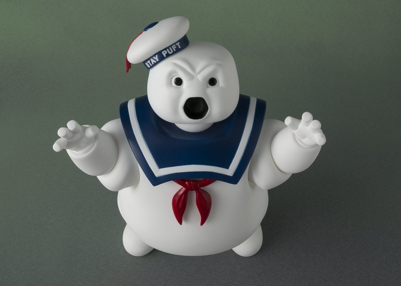 Miniature Plastic Cities Will Tremble Before Figuarts’ Stay Puft Marshmallow Man