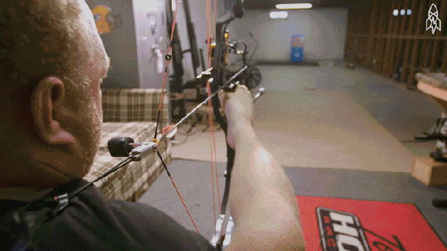 This Guy Is Better At Archery Than You’ll Ever Be, And He Has No Arms