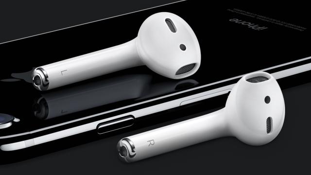 Apple’s AirPods Are The Tiny Wireless Earbuds Of The Future