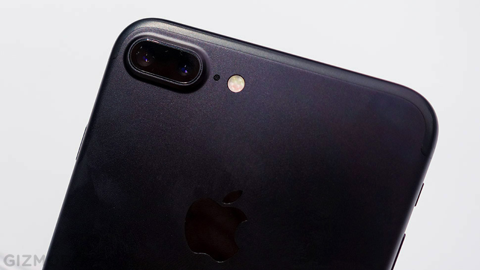 Apple iPhone 7 Hands On: Not Just The Same Thing All Over Again