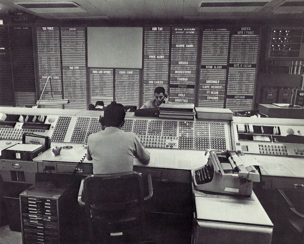 Rare Photos From Inside NORAD Will Give You Retro-Armageddon Nostalgia