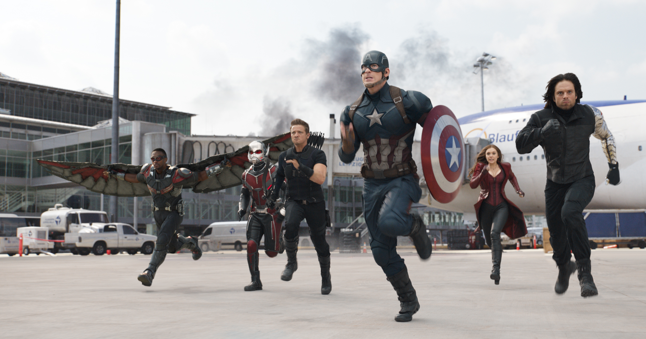 Even Captain America And Iron Man Would Agree The Civil War Blu-Ray Is A Must-Own