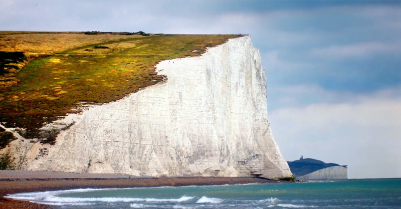 Giant algal bloom sheds light on formation of White Cliffs of Dover