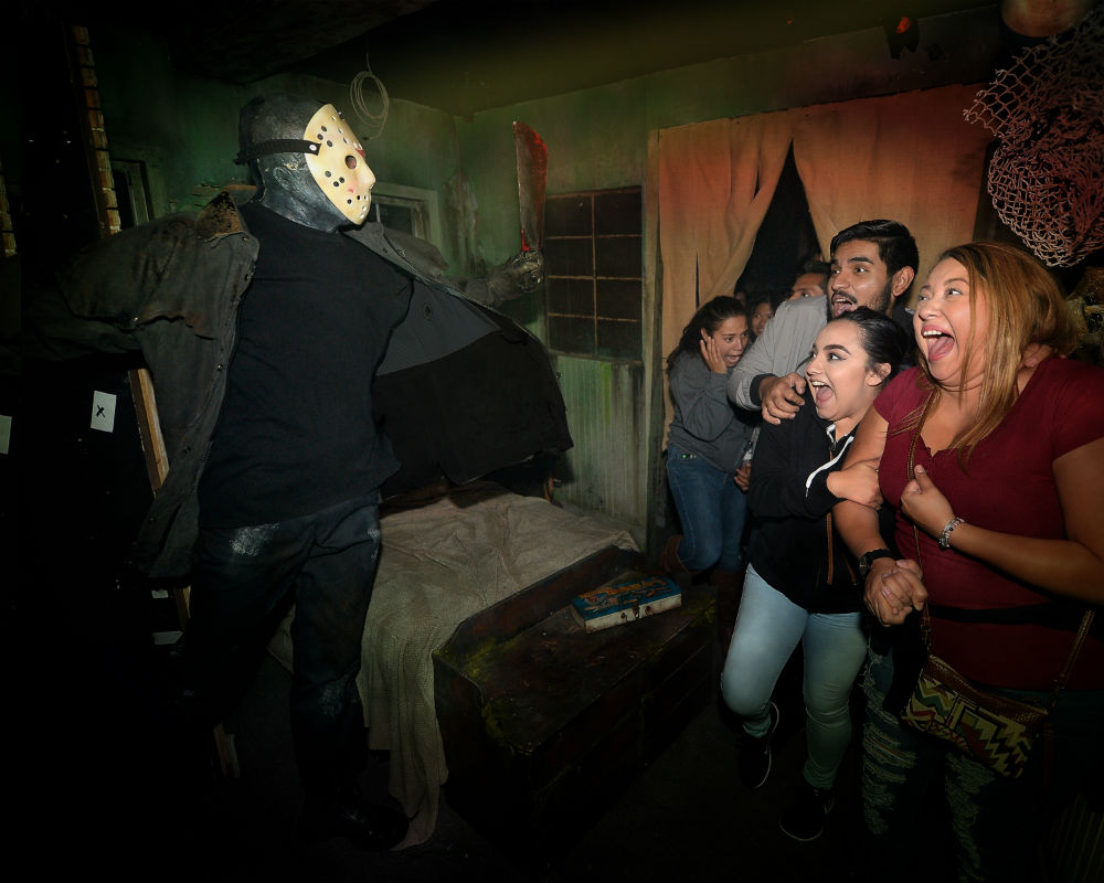 A Creepily Fun Photo Tour Of Universal Studios’ Halloween Horror Nights