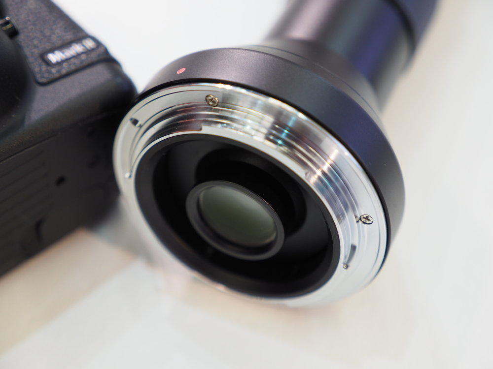 This Telescoping Macro Lens Looks Completely Insane