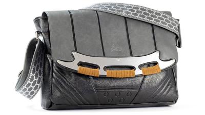 Carry Your Klingon Weapons (Or Laptop) In This Gorgeous Messenger Bag 
