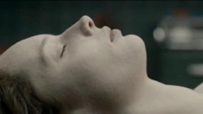 The Dead Body Isn’t The Only Scary Thing In The Autopsy Of Jane Doe Trailer [NSFW]