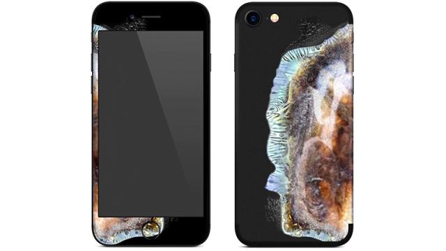 This iPhone Skin Transforms Your Phone Into An Exploded Note7
