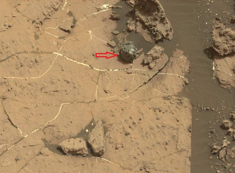 Curiosity Just Found A Freaky Metal Meteorite On Mars