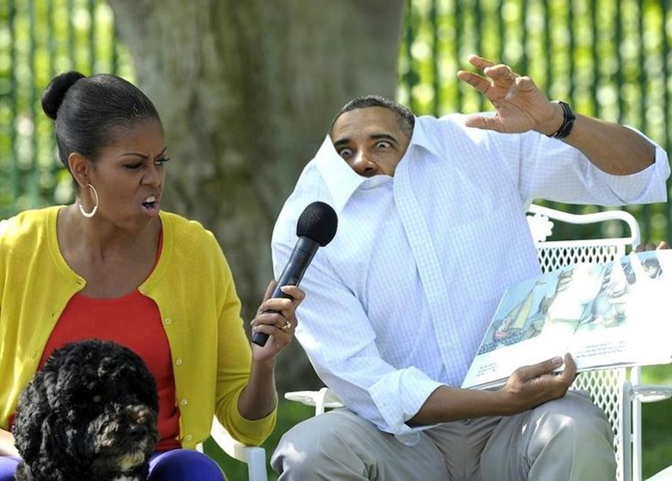 This Photo Of President Obama In His Shirt Is Totally Fake