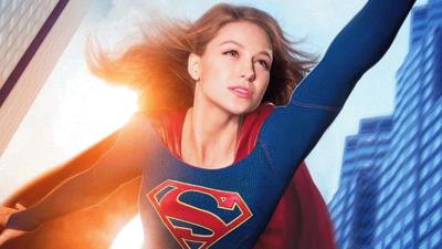 See How Supergirl Flies In A Set Video Posted By Director Kevin Smith