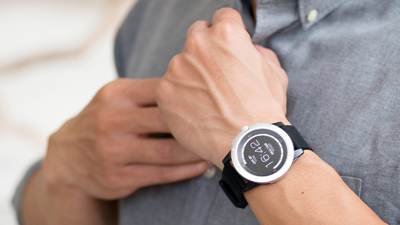 This Smartwatch Powered By Your Body Heat Never Needs Charging