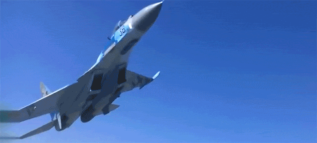 This Fighter Jet Flew So Close To The Ground That It Basically Knocked Down A Guy