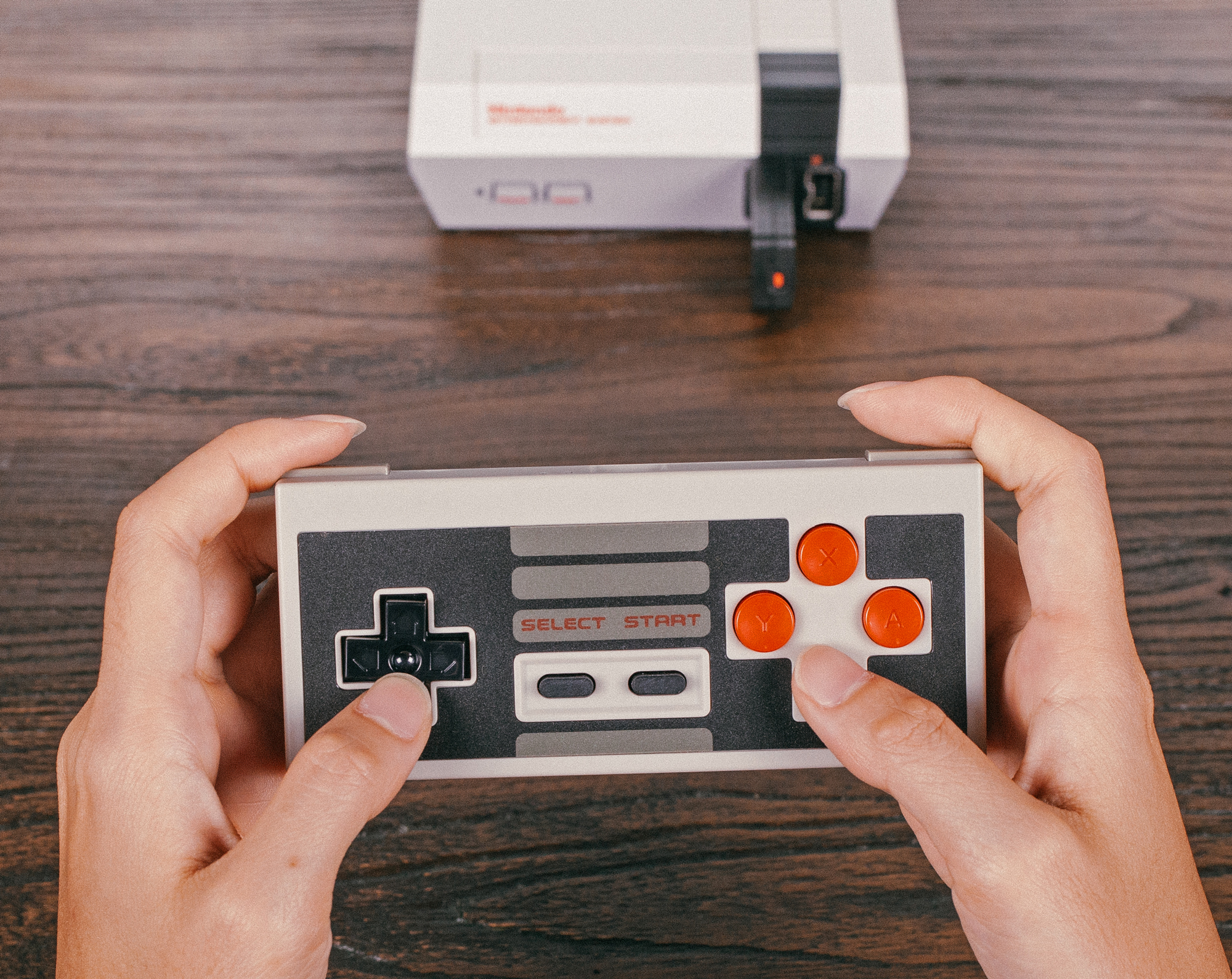 This Wireless Controller Adaptor Fixes The NES Classic Edition’s Only Flaw