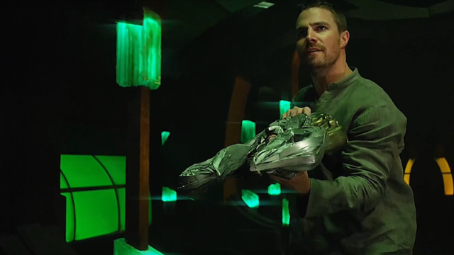 The DC/CW Crossover Propels Arrow Into One Of Its Best Episodes Ever