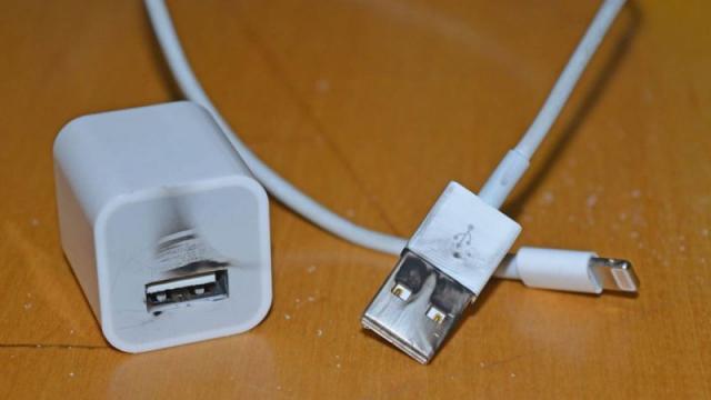 Fake Apple Chargers Are Even More Dangerous Than You Think