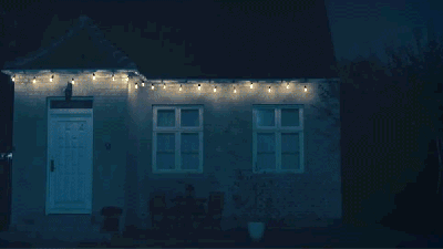 These Motion-Activated Christmas Lights Become Intensely Bright To Scare Off Intruders