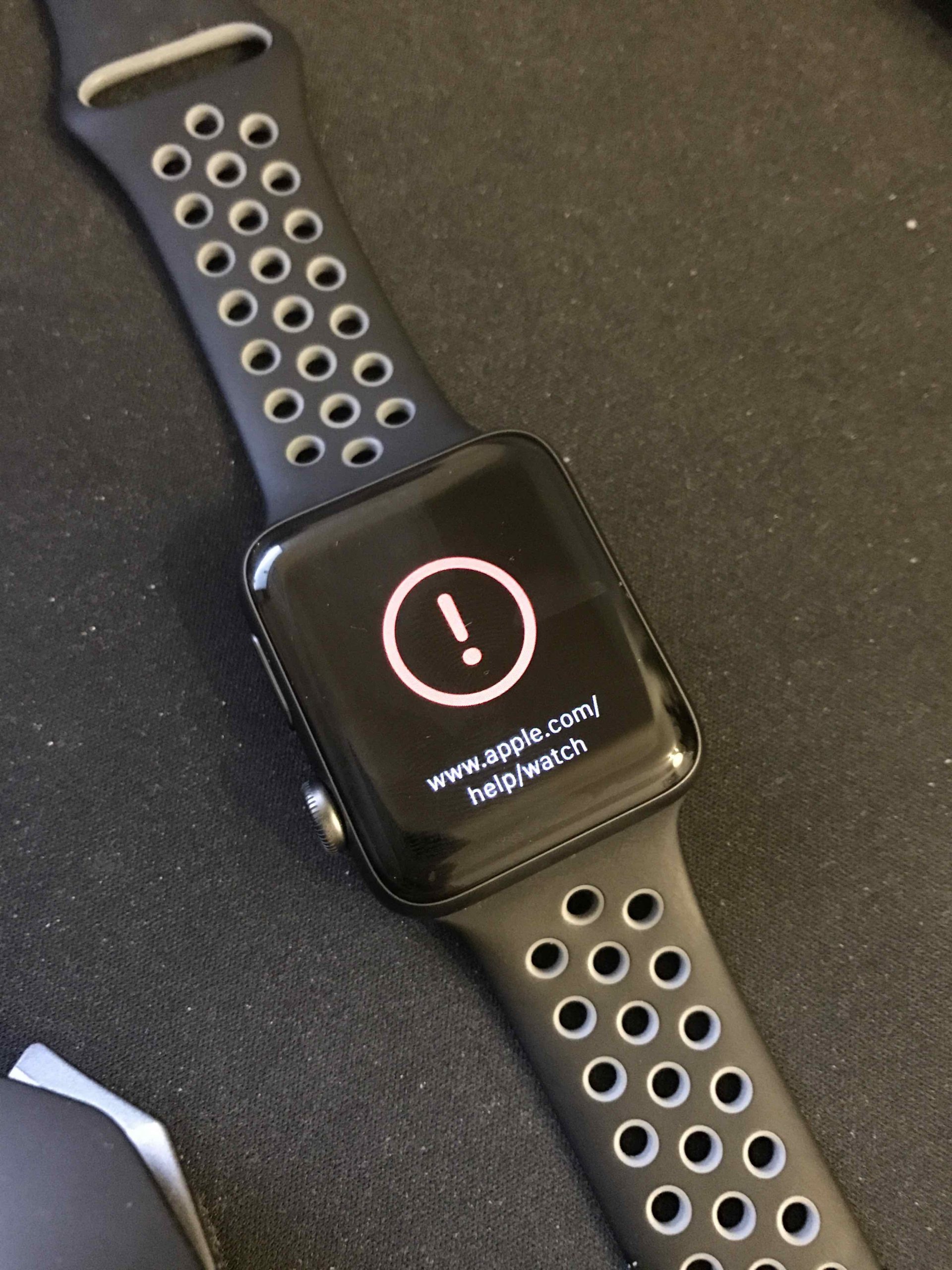 Latest Update Bricks Some Apple Watches