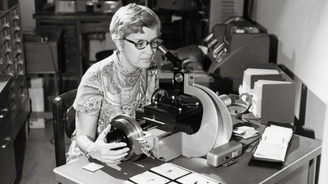 The Woman Who Convinced Us That Dark Matter Existed Was Never Awarded A Nobel Prize