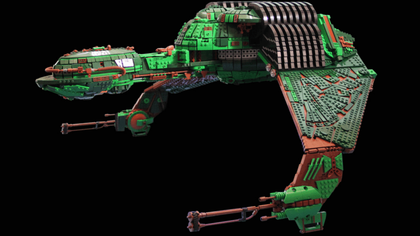 Guy Builds Intricate Star Trek Klingon Warship Using 25,000 LEGOs