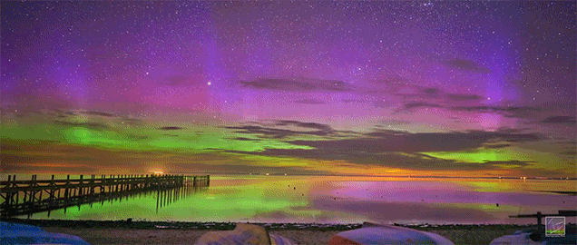 Seeing The Aurora Borealis’ Reflection On Water Is So Cool