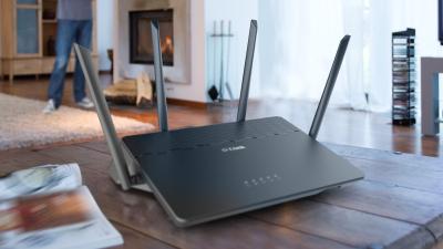 D-Link Thinks Big Antennas Are Still The Way To Eliminate Wi-Fi Dead Spots
