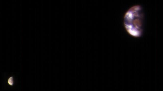 Incredible New Image Shows The Earth And Moon From Mars