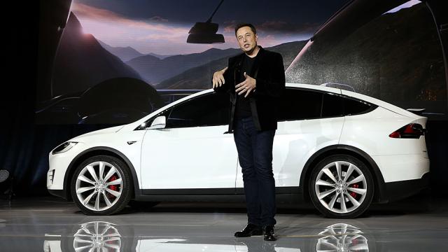 Tesla To Take Its Biggest Step Toward Fully Autonomous Cars Tomorrow