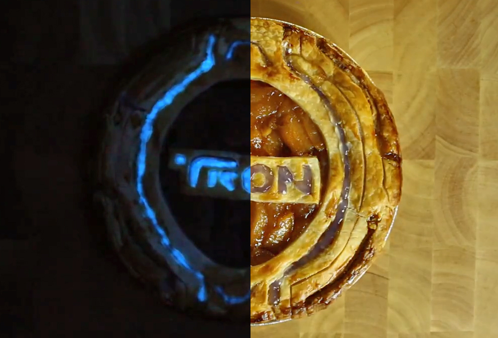 How To Make An Edible TRON Pie That Actually Glows